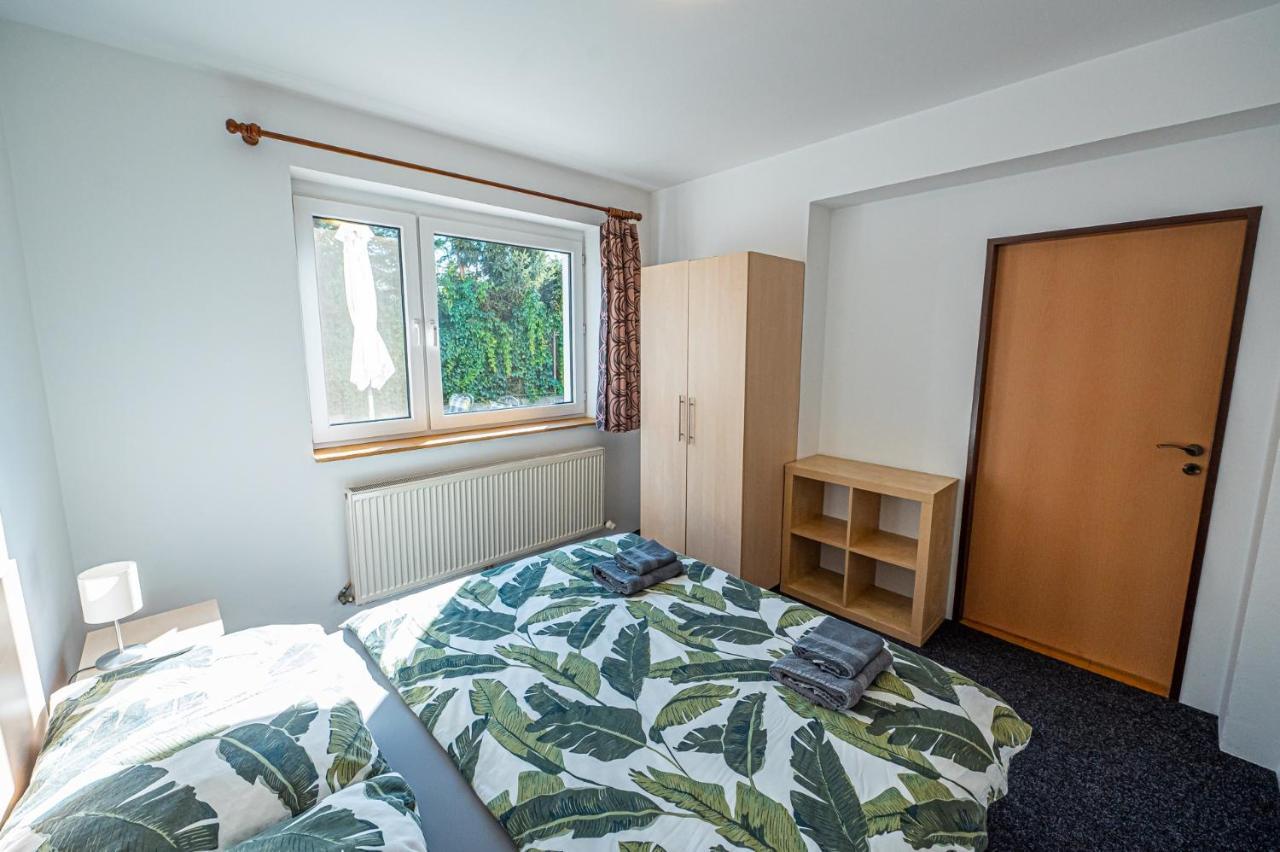 Xlsuite Apartment Comfort Пьештяни Экстерьер фото